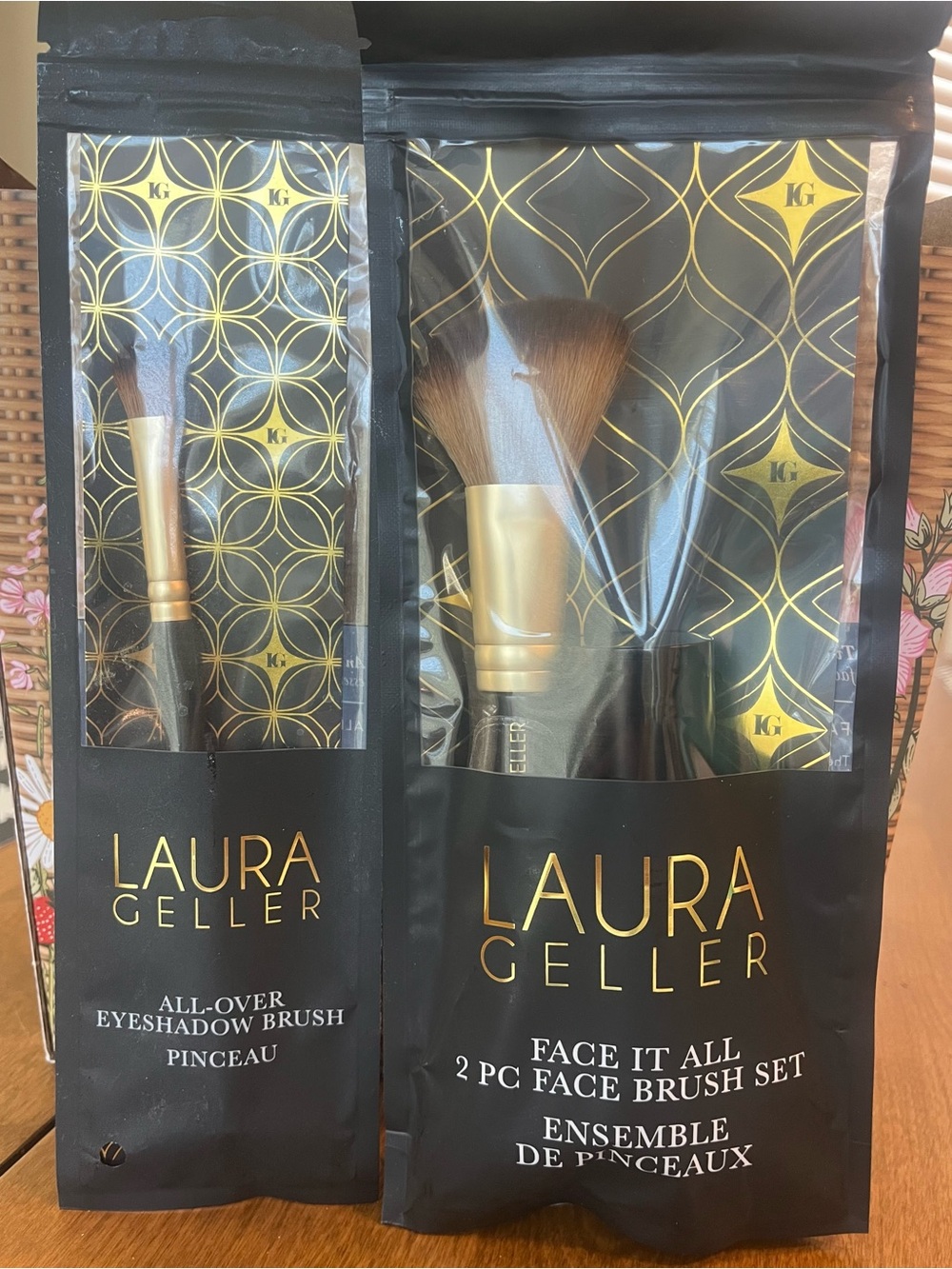 Laura Geller Face It All 3 Piece Face & Eye Brush Set New In Packages